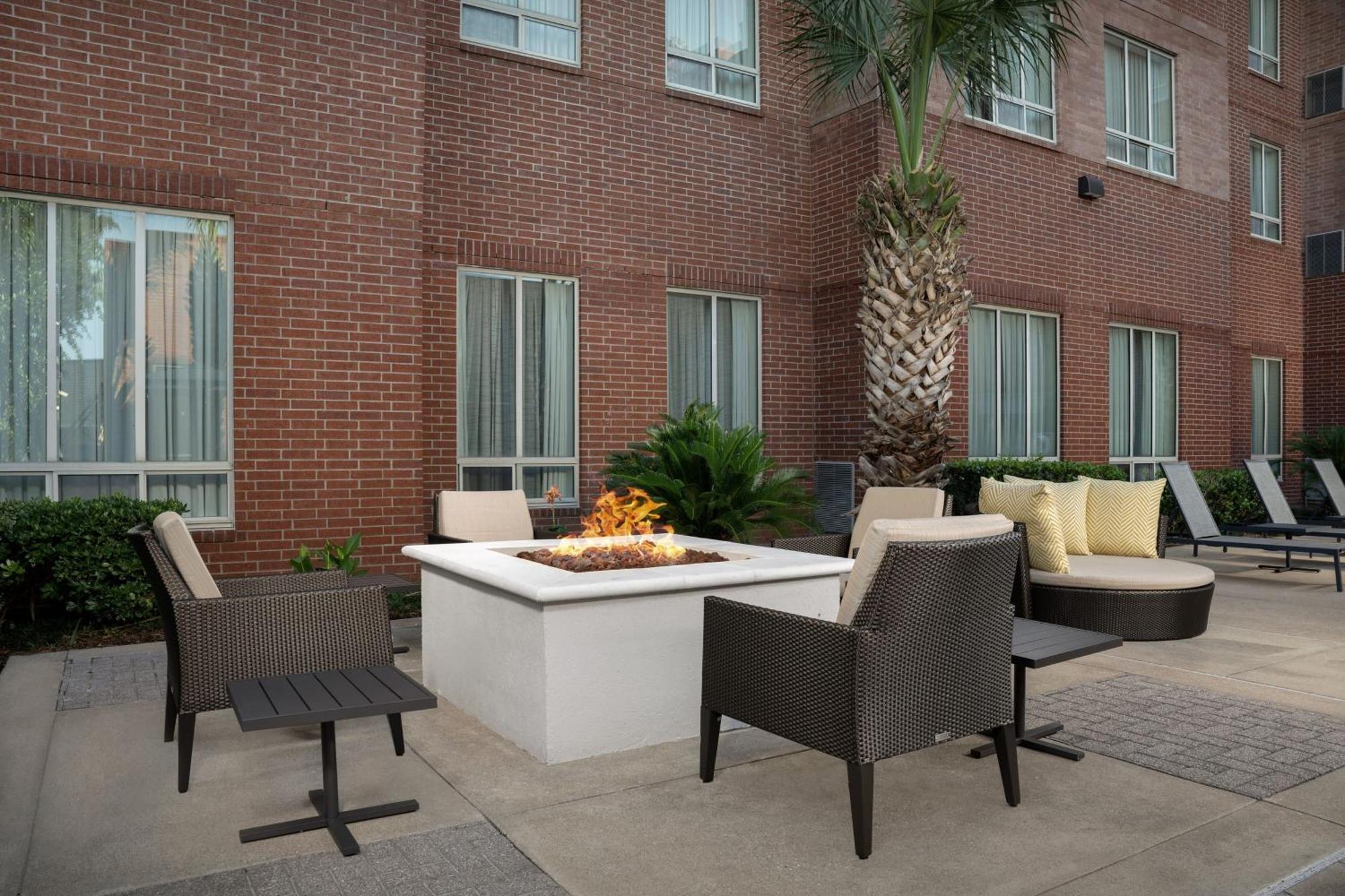 Residence Inn Houston West Energy Corridor Bagian luar foto